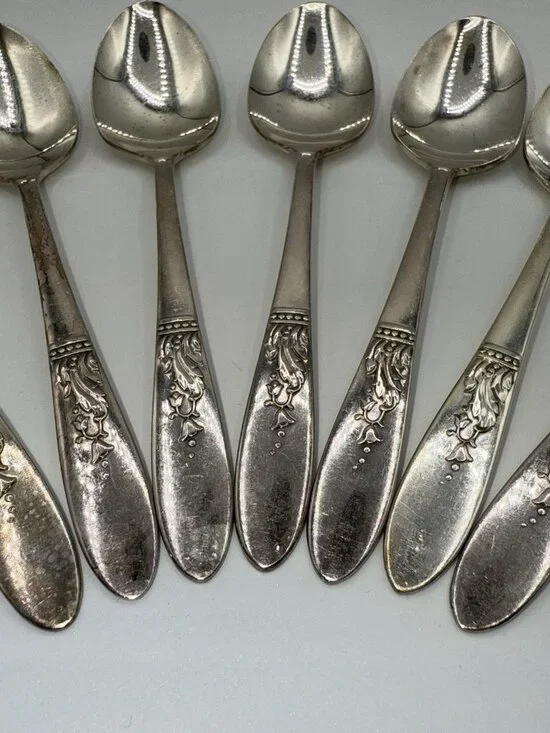 Oneida SL & GH Rogers Silverplate 1948 PRESENTATION Seven (7 ) 6” Teaspoons - Picture 2 of 12